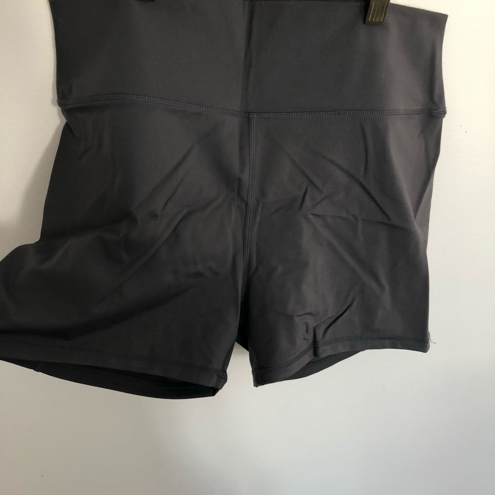 Stylish Women's Gray Bike Shorts XL new